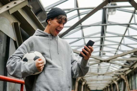 Décryptage des avis sur les pronostiqueurs spécialisés en football